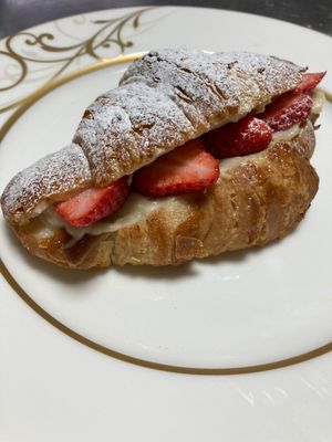 Vegan Croissant Sandwich with organic strawberry and custard cream. This is a seasonal limited edition. at Amatsuchi Bakery  in Tsu