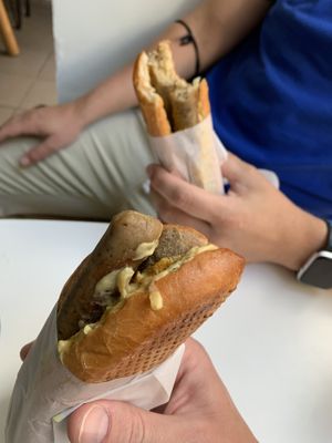 Bosna  at Eh Wurst Vegane Würstelbar in Vienna