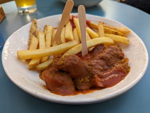 Curry Wurst at Eh Wurst Vegane Würstelbar in Vienna