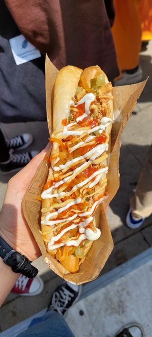Kimchi Dog auf der Veganmania at Eh Wurst Vegane Würstelbar in Vienna