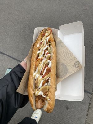 Kimchi dog  at Eh Wurst Vegane Würstelbar in Vienna