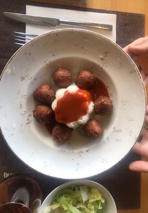 Meatless Keftedakia at Akropolis in Modling