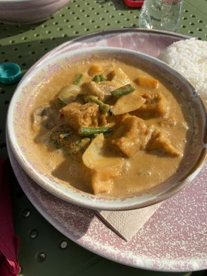 Red curry with tofu and rice   at Camile - The Point in Dublin