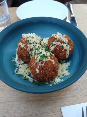 Arancini at Konijnenvoer in Arnhem