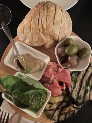 Anti pasta (klein)  at Konijnenvoer in Arnhem