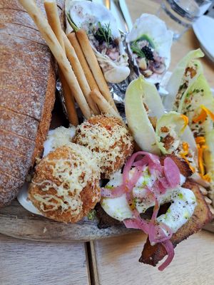 What a entrance! at Konijnenvoer in Arnhem