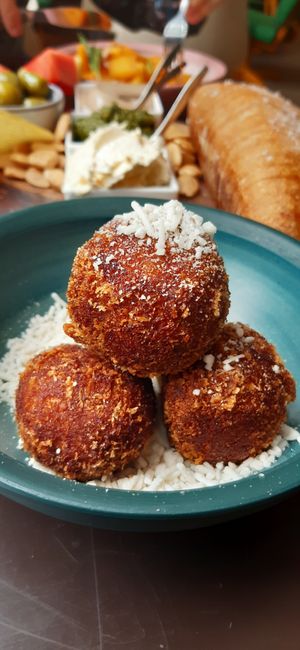 Arancini at Konijnenvoer in Arnhem