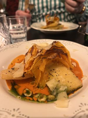 Polenta met pompoen met heerlijke Parmesans vegan kaas   at Konijnenvoer in Arnhem