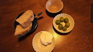 Olives & bread with miso butter at Konijnenvoer in Arnhem