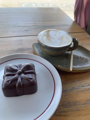   at Georgia Cafe in Guaruja