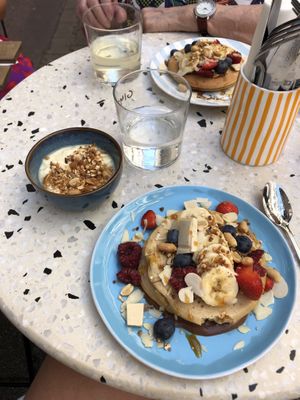Granula bowl  at Vegetal Food in Clermont-ferrand