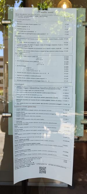 Menu/Options at Humus Bio Bakery Bistrot in Parma