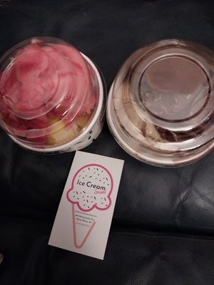Mango, Raspberry 2 flavor 😋 different,  coffee, brownie . other 2 flavors, all vegan and delicious 2023 at Ice Cream Social in White Plains