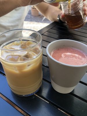 Iced americano and smoothie   at Localino in Oristano