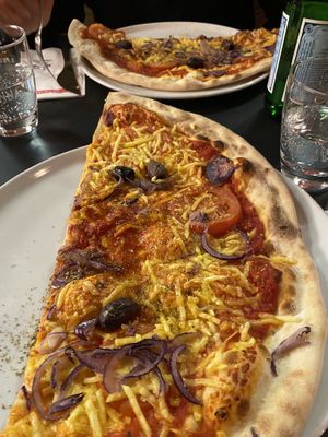 Vegane Pizza Rustica  at L'Osteria in Darmstadt