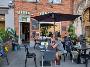 Front terrace at Sprout in Bruges