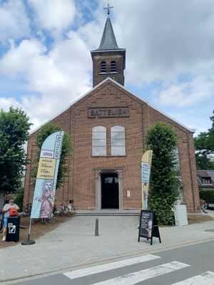 Located in a former church at Batteliek in Mechelen