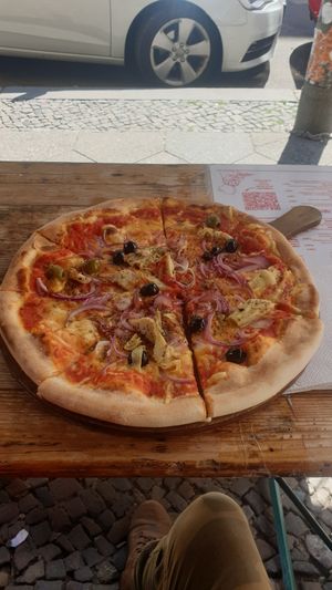  at Oregano Pizza Imbiss in Berlin