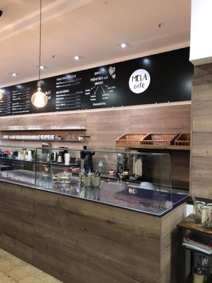 Counter   at Mela Kaffee & Cafe in Stuttgart