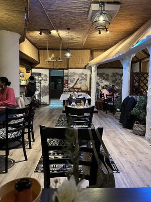 Location. Very cosy    at Daaro  in Neu-isenburg