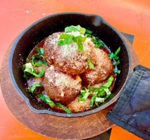 Dreamballz at Slapped Woodfired Pizza - Pop Up in Minturn