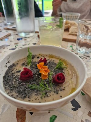 Jerusalem artichoke velouté, caramelised fennel, truffle oil
 at The Cooking Flea Supper Club in Bristol
