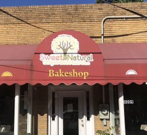 Sweet&Natural at Sweet and Natural in Mount Rainier