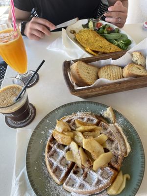   at Heaven's Cafe in Naxos