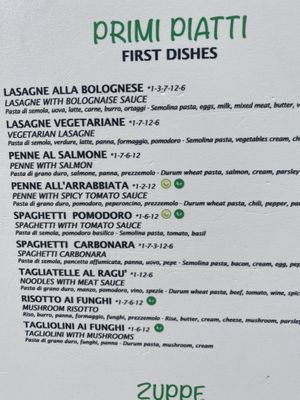 Clearly labelled vegan options    at Art In Flower in Bellagio