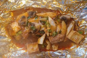 Tofu and mushroom sizzling at Sen Viet Vegan in Edinburgh