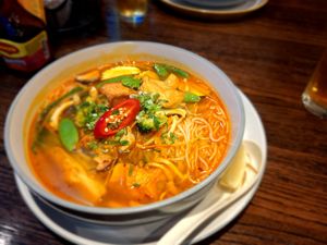 Yummy Hue spicy noodle soup 🍲 😋 at Sen Viet Vegan in Edinburgh
