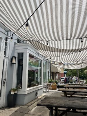   at Roscoe's Pizzeria in Takoma Park