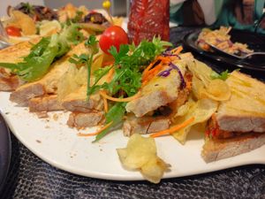 Tosta vegana at Coisas da Lena in Coimbra