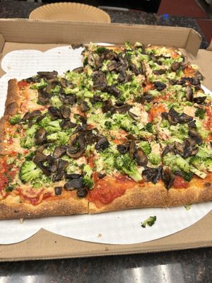 Vegan mushroom broccoli Sicilian   at Red Volpe Pizzeria Ristorante in Bethpage
