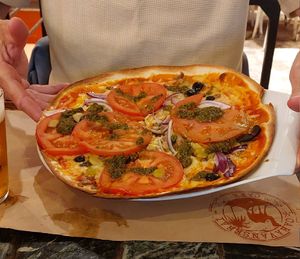 Pizza at Caravanserai in San Sebastian