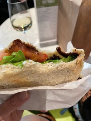 BLT  at VIE - The Lala / Veganista - T1-C in Vienna