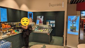  at VIE - The Lala / Veganista - T1-C in Vienna