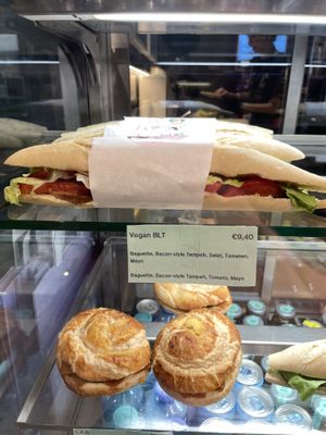   at VIE - The Lala / Veganista - T1-C in Vienna