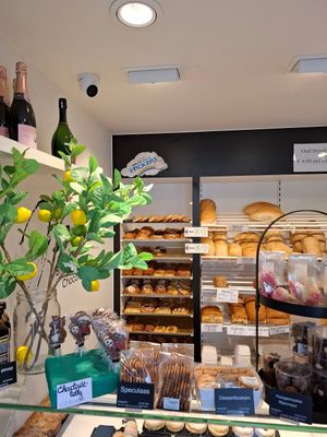 Inside at Bakkerij Jonas in Ghent