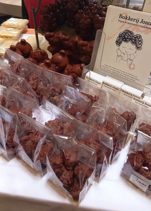 vegan chocolates (at vsf24 in ghent) at Bakkerij Jonas in Ghent