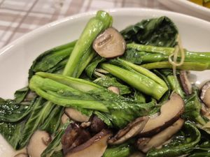Choy sum at Muzi T@Veggie 木子坊 in Perak