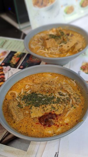 Laksa at Green Gourmet in Central Singapore