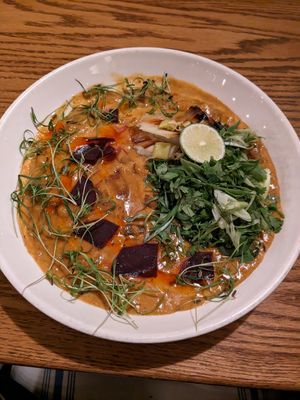 Curry entree at Jardin in Madison