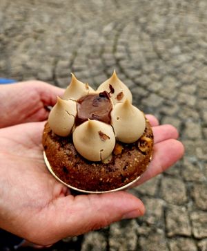 Noisette tartlet at Octopus in Brest