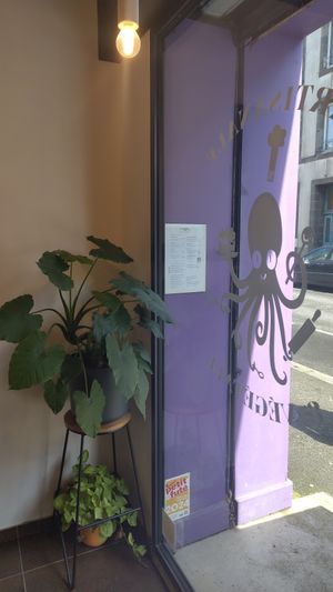 Entrance at Octopus in Brest