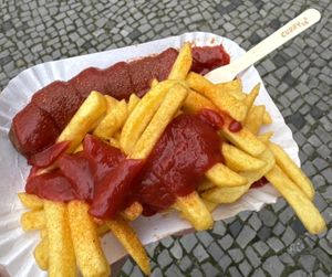 Vegane Currywurst mit Pommes  at Curry 36 - Hardenbergplatz in Berlin