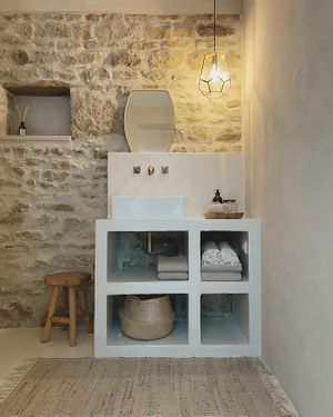 Bathroom of The Cook's Cottage at Refuge d'hôtes La Source in Champignolles