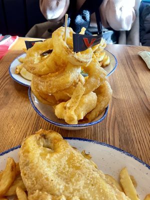 Onion rings  at Bertie's Proper Fish & Chips in Edinburgh
