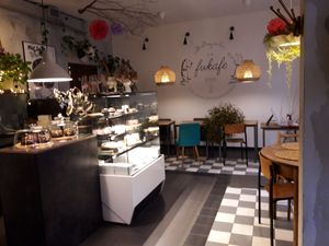 Cake display at Fukafe in Gdansk