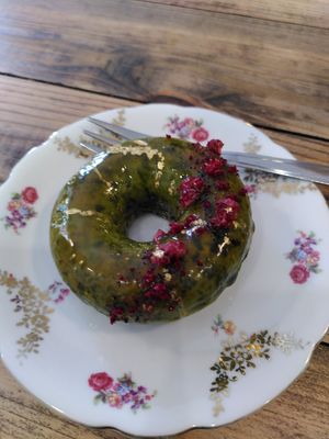 Spinach donut at Fukafe in Gdansk